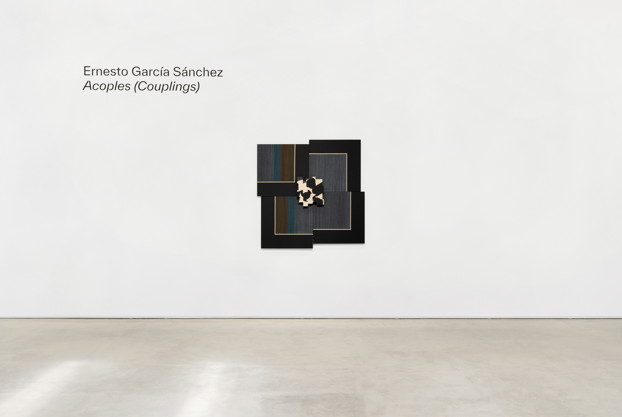 Ernesto Garcia Sanchez: Acoples (Couplings)