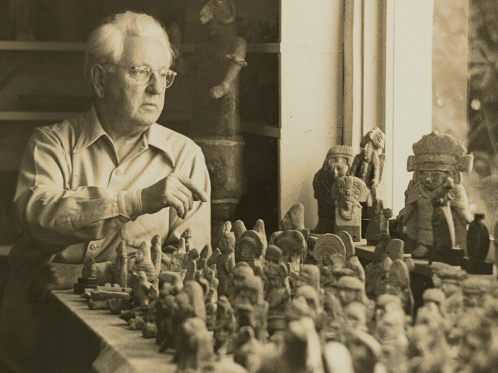 Stendahl’s World: Marketing Ancient Mexico and Modern Art in Los Angeles