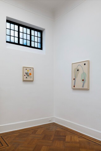 Installation view, Sun(g) Son(g), TURN Gallery · 2025 (7)