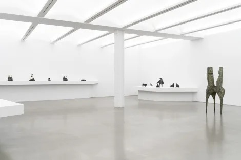 Installation view, Hypercycle / Chapter II: Archetype (1963-1977), Perrotin · 2025 (5)