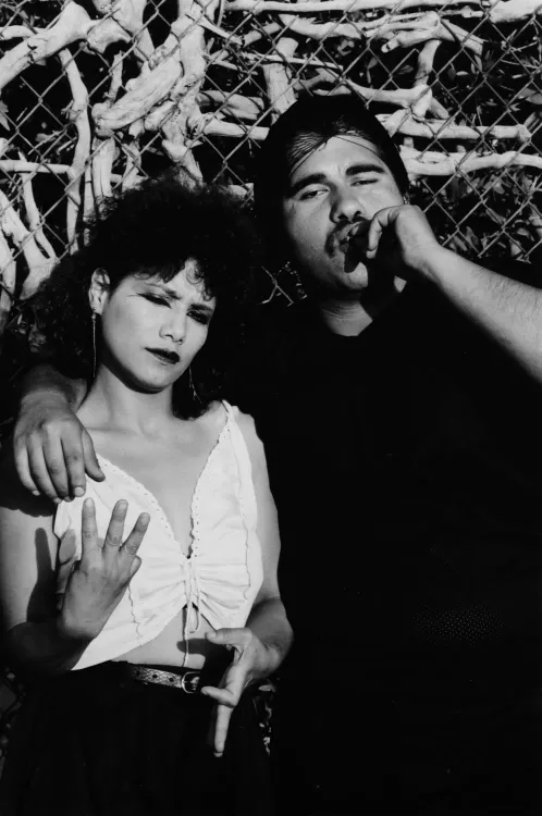 Graciela Iturbide, Cholos en el Parque, East L.A.
