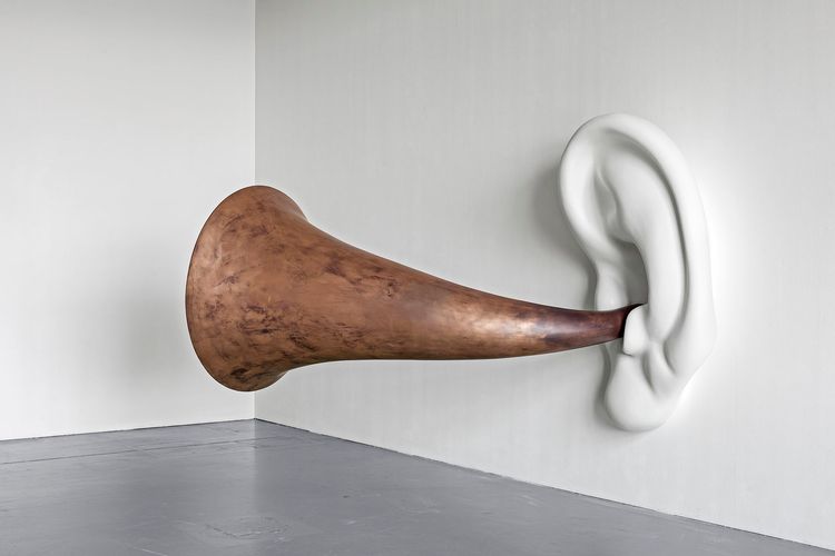 Installation view, John Baldessari: Sculptures, Sprüth Magers, Los Angeles, Los Angeles, 2026