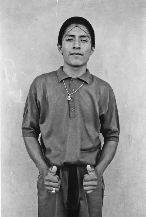 Graciela Iturbide, Cholo en Tijuana, Mexico