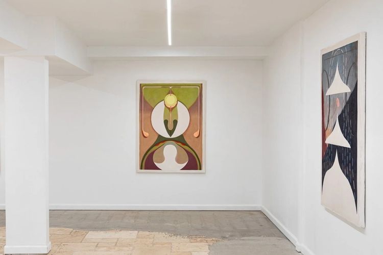 Installation view, Erin Morrison: The Pleated Saeculum, Oolong Gallery · 2025 (5)