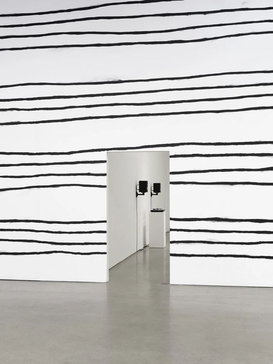 Installation view, American Sigh Language, François Ghebaly · 2025 (3)