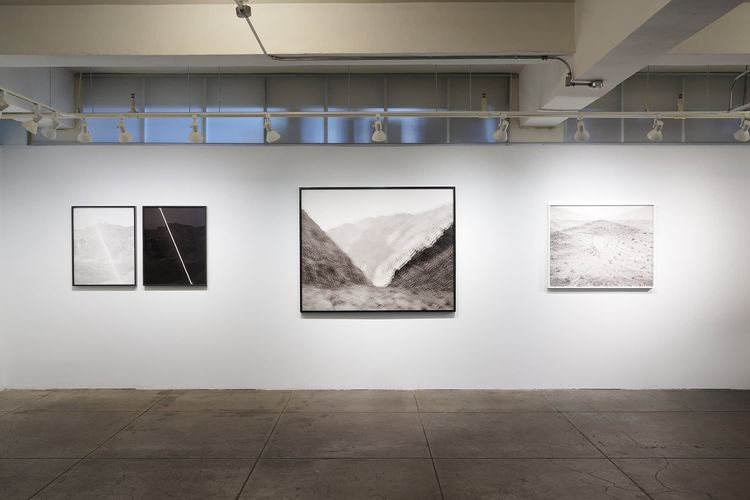 Installation view, Minding Time, Gallery Luisotti · 2025 (2)