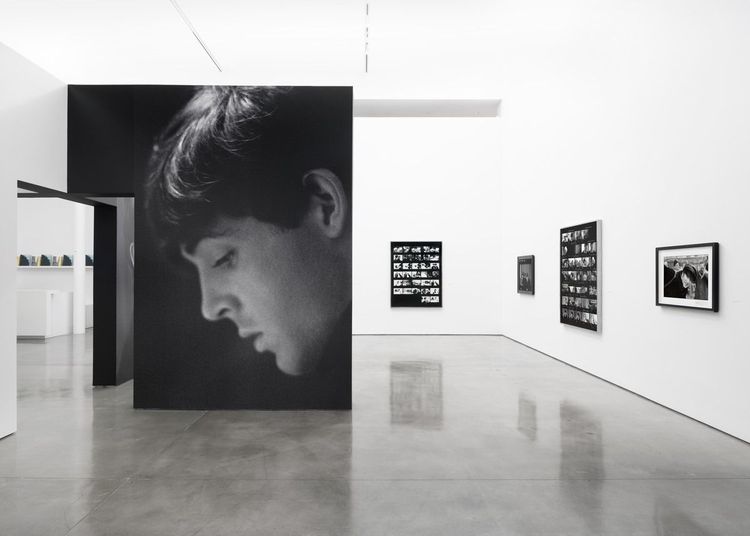 Installation view, Rearview Mirror: Photographs, December 1963–February 1964, Gagosian, Beverly Hills · 2025 (5)