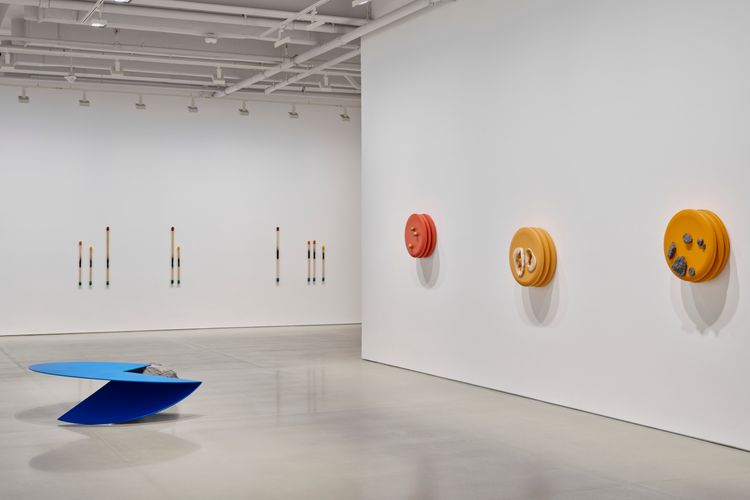 Installation view, Your cost-benefit calculations, kurimanzutto · 2026 (4)