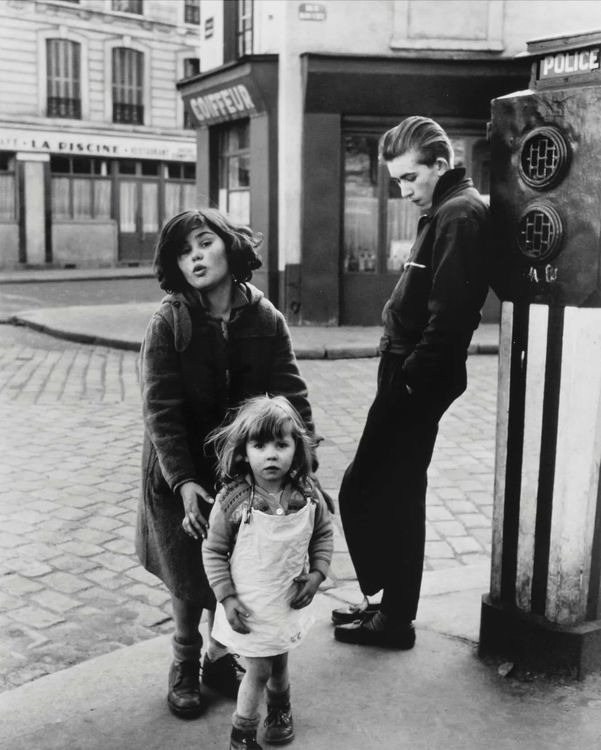 Robert Doisneau, Les enfants de la place Herbet, 1957