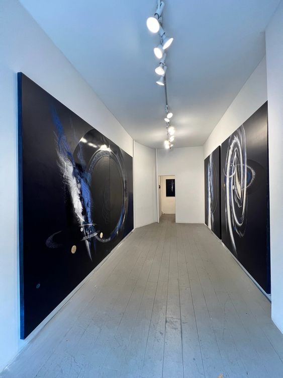 Installation view, Event Horizon, Amos Eno Gallery