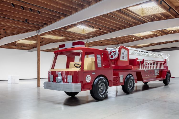 Installation view, Charles Ray, Jeffrey Deitch, West Hollywood