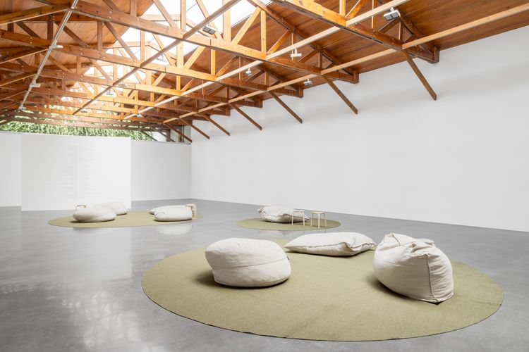 Installation view, tarab: recordings of classical arab music selected by tarek atoui, kurimanzutto · 2026 (6)