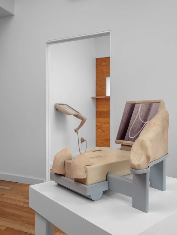 Installation view, Comfort Corners, Foyer LA · 2026 (6)