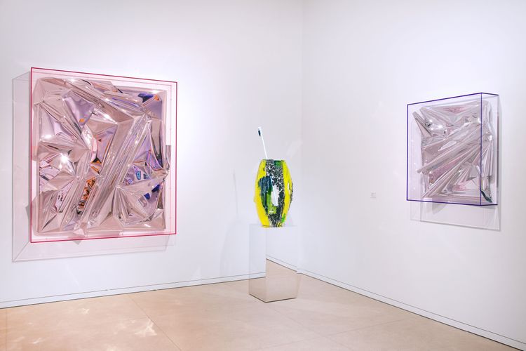 Installation view, Tequila Sunrise, Opera Gallery · 2026 (4)
