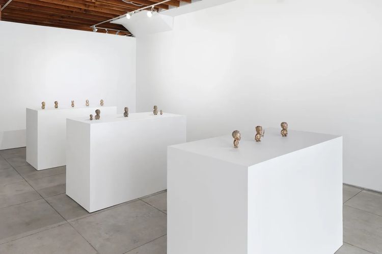 Installation view, eⁱKENGA, Charlotte Call · 2026 (2)