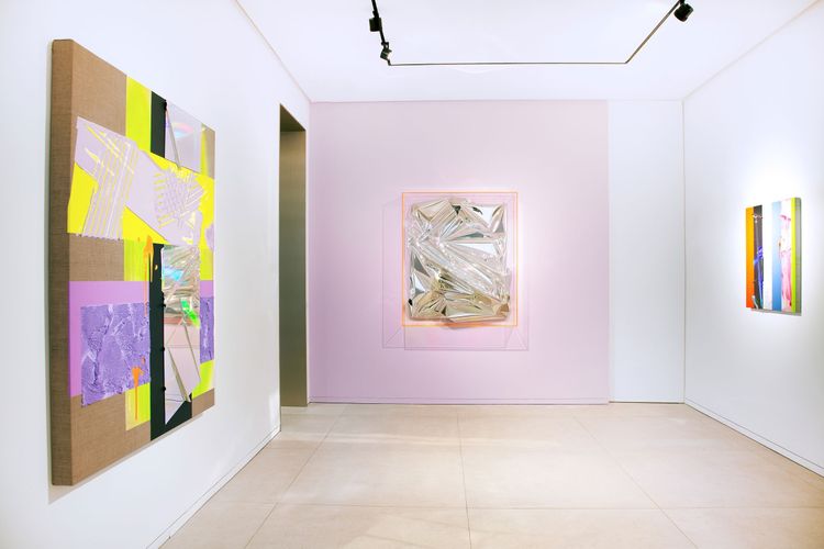 Installation view, Tequila Sunrise, Opera Gallery