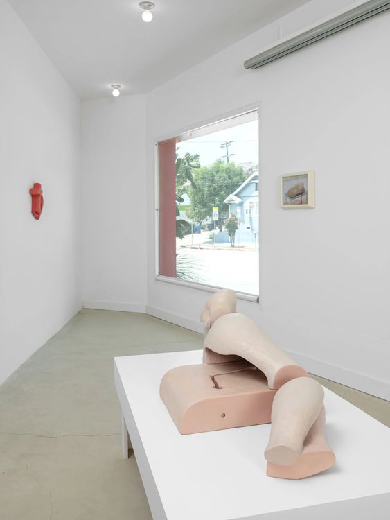 Installation view, Comfort Corners, Foyer LA · 2026 (5)