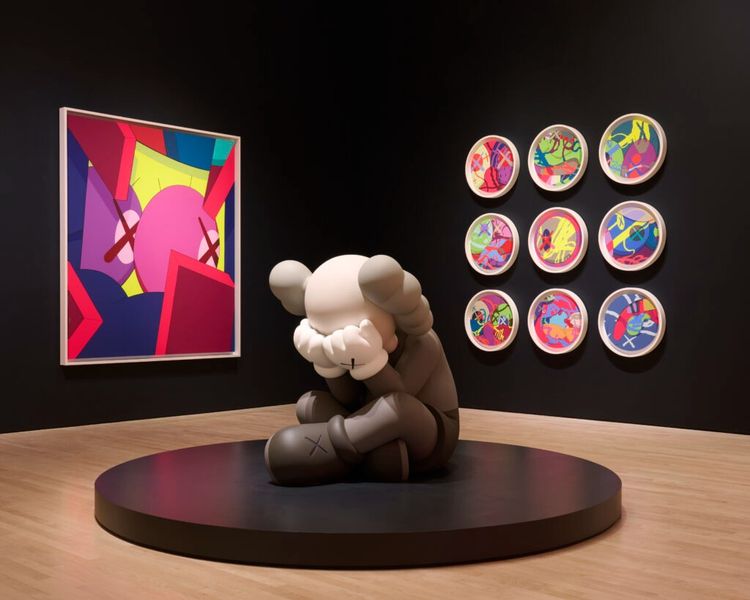Installation view, KAWS: FAMILY, San Francisco Museum of Modern Art · 2025 (6)