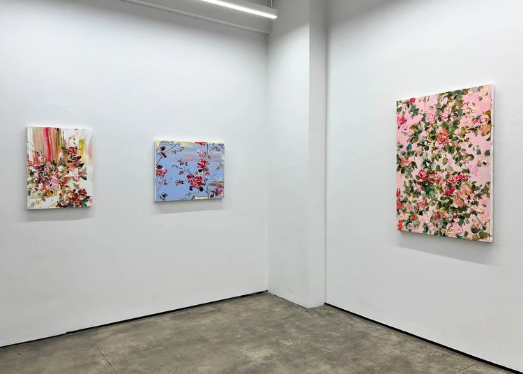 Installation view, Sea Violet, Kathryn Markel Fine Arts, 529 West 20th Street · 2026 (2)