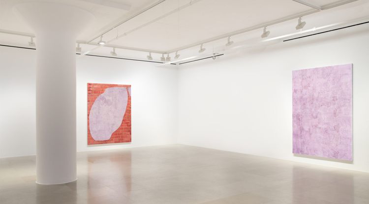 Installation view, Schweine Steine Scherben, Greene Naftali · 2025 (6)