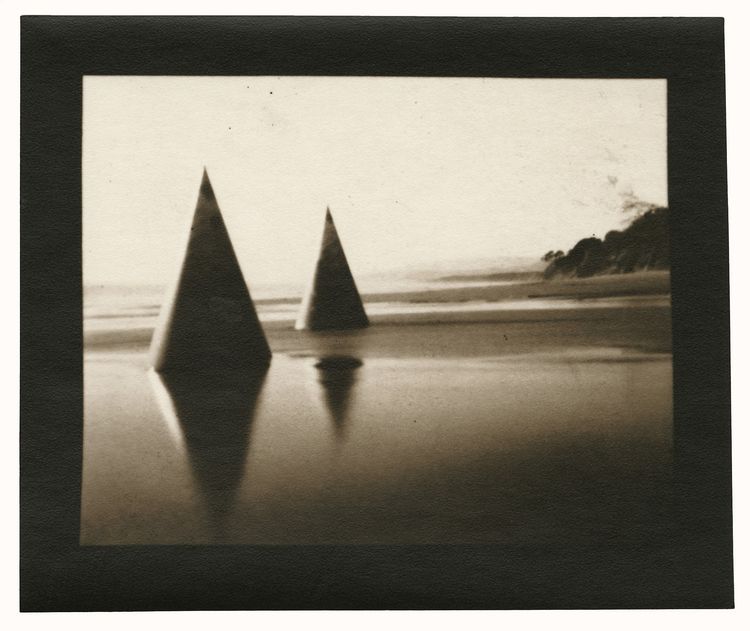 Installation view, Ruth Thorne-Thomsen, Gitterman