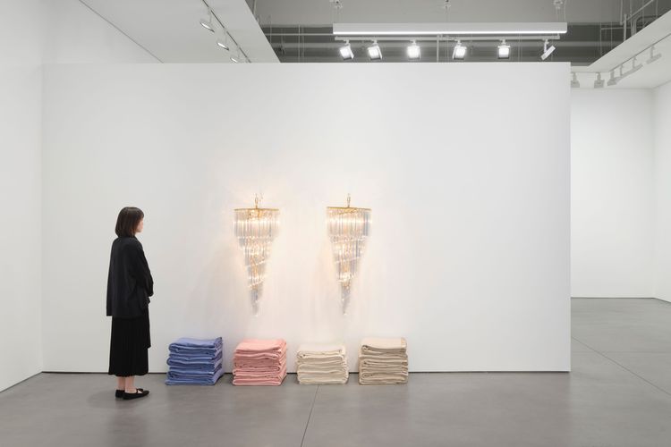 Installation view, Ripple: Furniture Sculpture and Painting after 1982, David Kordansky Gallery, Chelsea · 2026 (8)