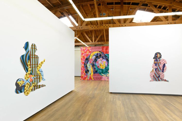 Installation view, Siluetas Simultáneas, Nazarian / Curcio · 2026 (7)