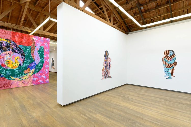 Installation view, Siluetas Simultáneas, Nazarian / Curcio · 2026 (10)