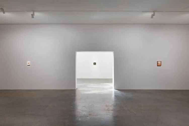 Installation view, Déboussolé est le mot exact, Mendes Wood DM · 2026 (3)
