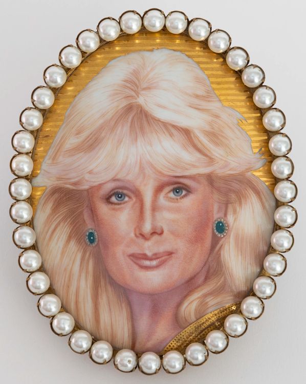 Installation view, Friends, Acquaintances, and Idols, Moskowitz Bayse · 2025 (10)