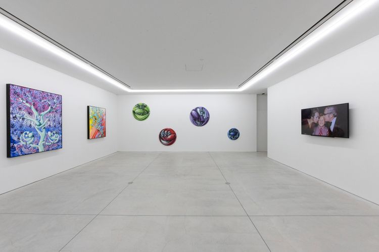 Installation view, Kenny Scharf: ShimiShimiKao!, NANZUKA · 2026 (11)