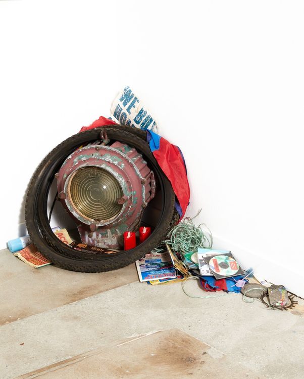 Installation view, Pura Basura, John Doe Gallery · 2025 (4)