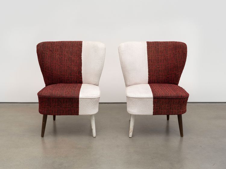 Installation view, Ripple: Furniture Sculpture and Painting after 1982, David Kordansky Gallery, Chelsea