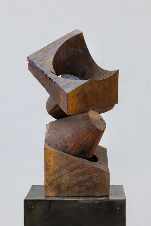 Installation view, Tilt, David Nolan Gallery · 2026 (15)