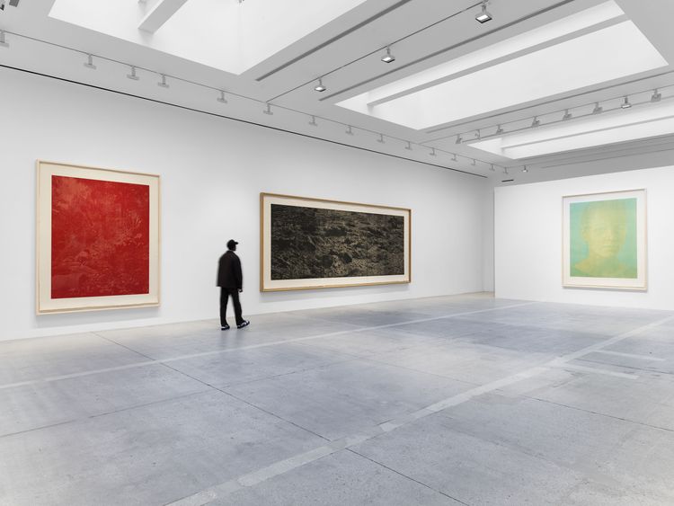Installation view, Presence, Hauser & Wirth · 2025 (2)