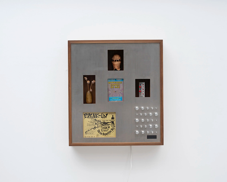 Installation view, psychomanteum, Phase · 2025 (2)