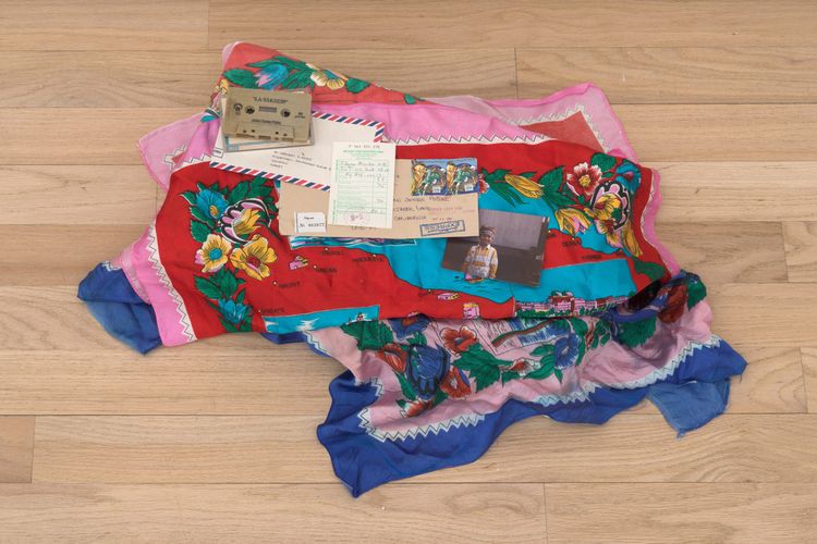 Installation view, All that is between them, Nicelle Beauchene · 2025 (12)