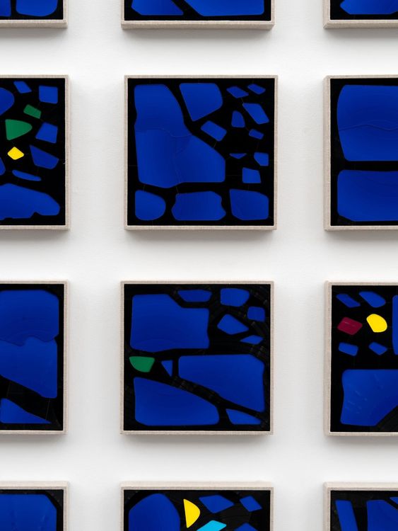 Installation view, Blau im Gedächtnis (Blue in Memoriam), Perrotin · 2026 (3)