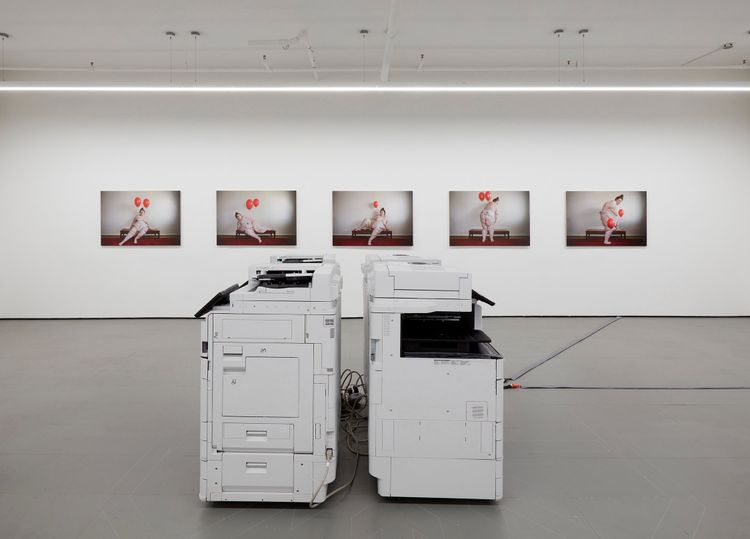 Installation view, Touchdown by venus, Gratin · 2025 (3)