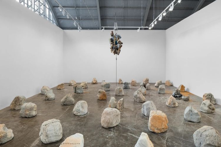 Installation view, Cantaria, Mendes Wood DM · 2026 (5)