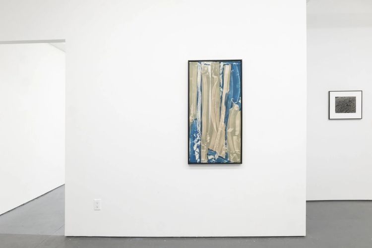 Installation view, Angle of Incidence, Transmitter · 2026 (7)
