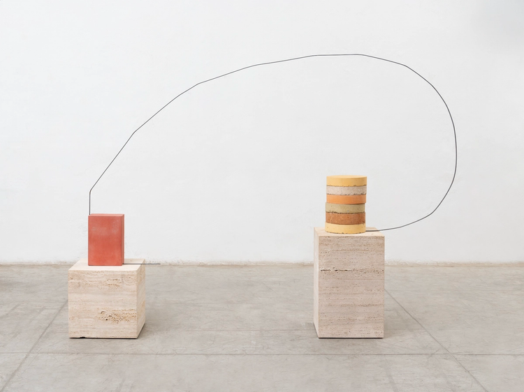 Installation view, natural from, Nara Roesler · 2026 (5)