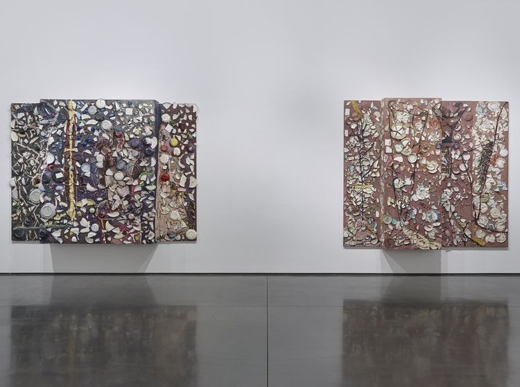 Installation view, Plate Paintings, Mnunchin · 2025 (9)