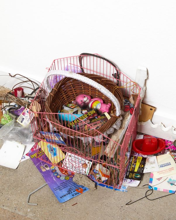 Installation view, Pura Basura, John Doe Gallery · 2025 (5)