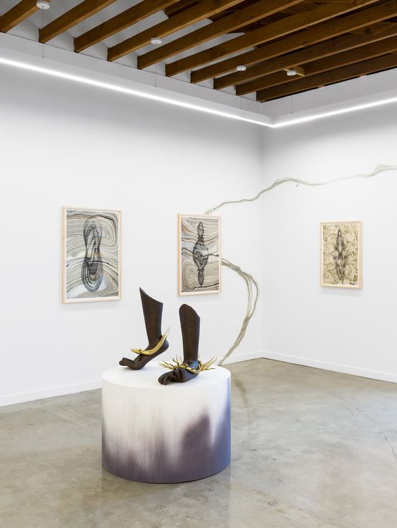 Installation view, දුම් ලෝකය (Dhum Lōkaya), Rajiv Menon Contemporary · 2025 (6)