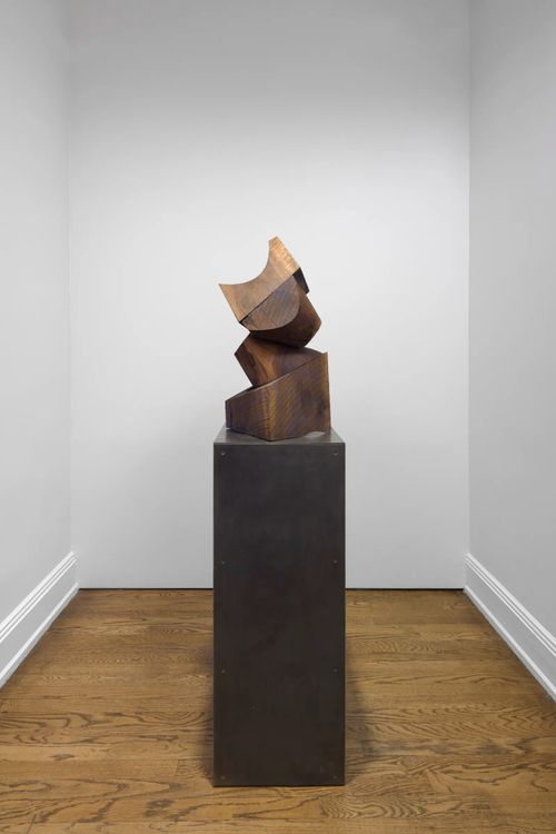 Installation view, Tilt, David Nolan Gallery · 2026 (8)