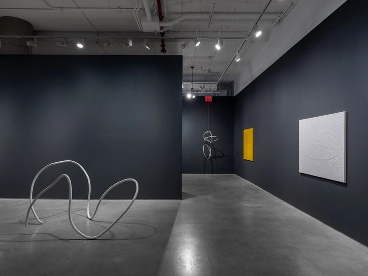 Installation view, Tomie Ohtake: The Ultimate Works, Nara Roesler · 2026 (3)