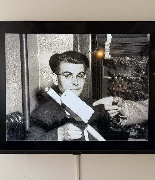 Installation view, The Deaths in Newport, Gallery Luisotti · 2026 (2)
