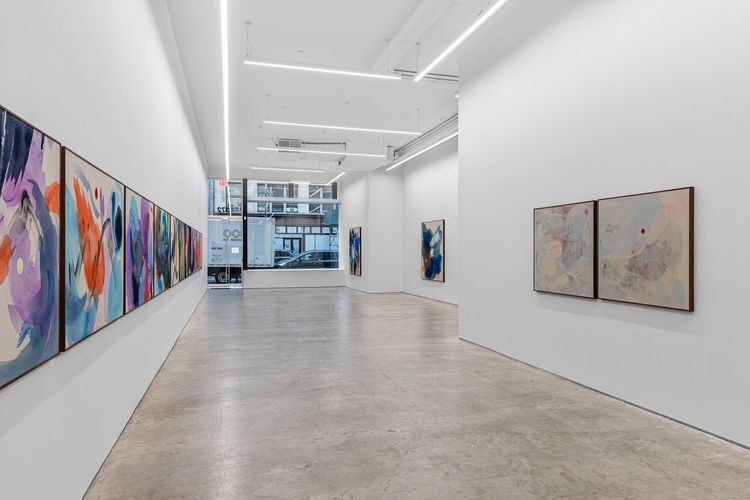 Installation view, Penumbra, Anat Ebgi · 2025 (16)