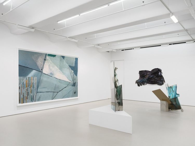 Installation view, mis-/mé- (squeeze), Jack Shainman Gallery, Chelsea · 2025 (9)
